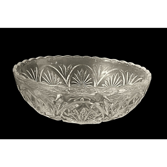 Unmarked Other - Vintage Scalloped Sunburst Clear Depression Glass Serving Bowl 8" Round